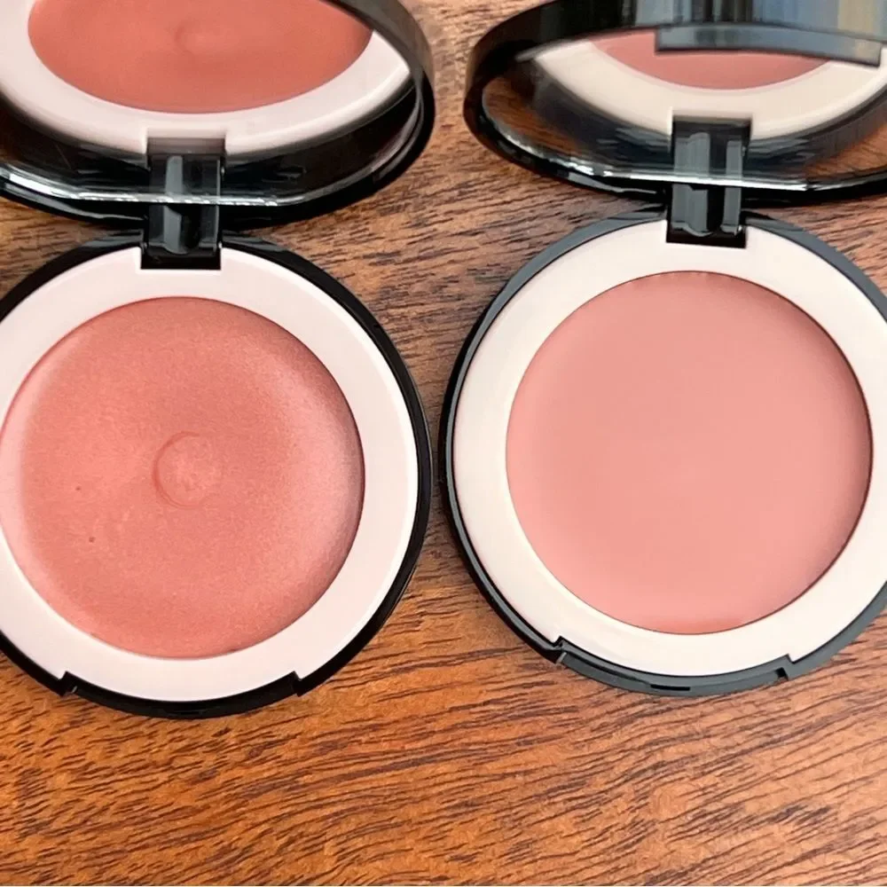 Doll 10 Dream Whip blush 💗 bundle of 2 shades 💗 highlighter 💗 NEW